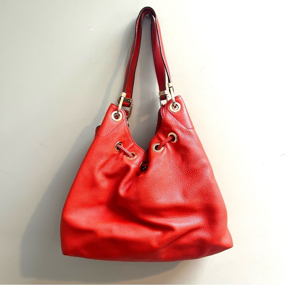 Michael Kors orange leather shoulder Bag - Picture 3 of 9